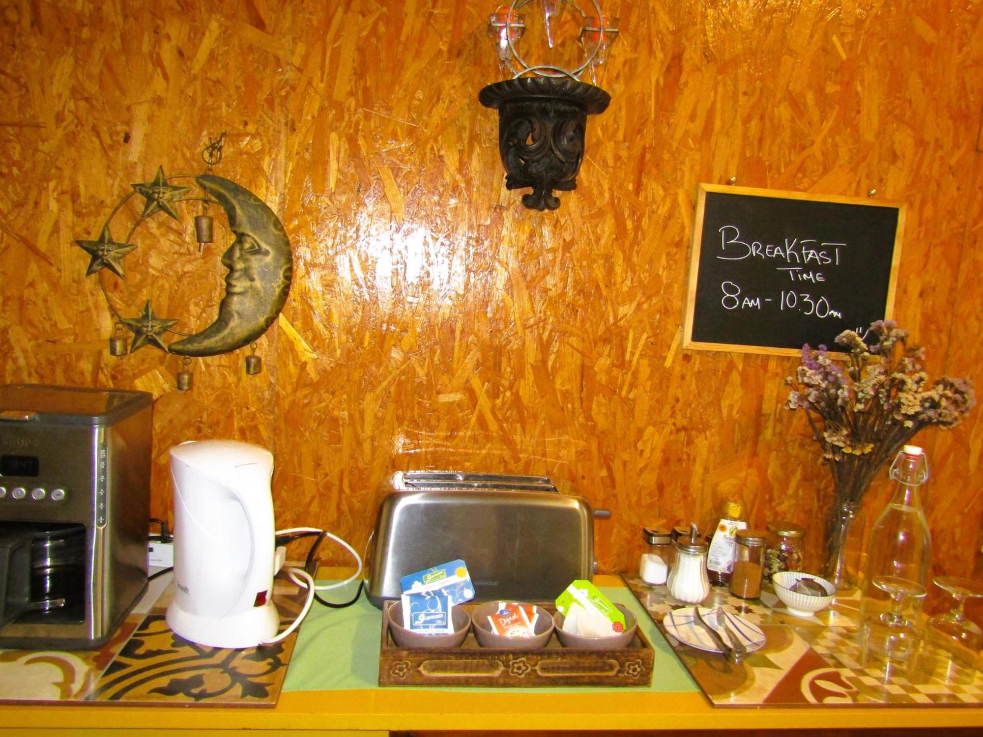 A-Típica GuestHouse Ponta Delgada Eksteriør billede